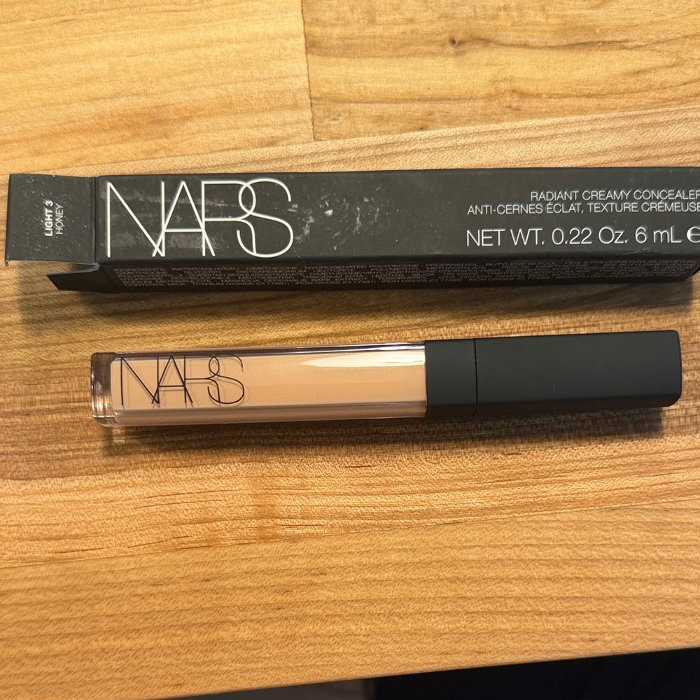 NARS Radiant Creamy Concealer - Light 3 Honey (Beige)